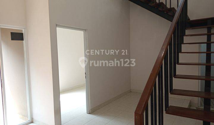 Rumah 2 Lantai One Gate System Di Tyara Residence Jatiasih S8285 1