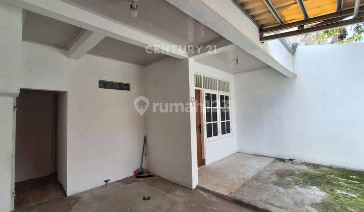 Rumah 2 Lantai Siap Huni Kondisi Bagus Di Cempaka Putih S8417 1