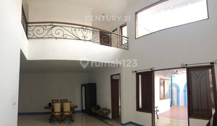 Rumah Hoek 2 Lantai Nyaman Dan Aman Di Duren Sawit NS0144 1