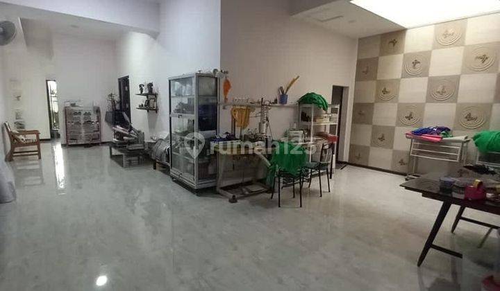 Dijual Rumah SHM di Jalan Kutisari Indah Utara Surabaya 2