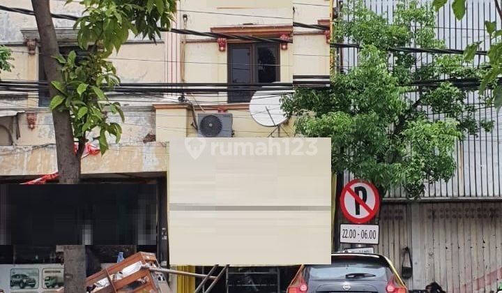 Dijual Ruko 3 Lantai Pusat Kota di Jalan Kedungdoro Surabaya 1