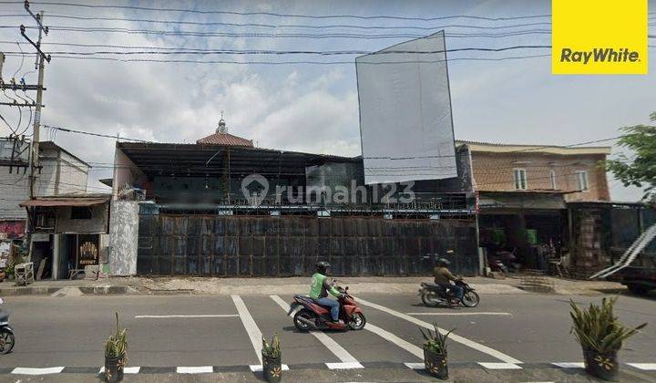 Dijual Ruko 2 Lantai SHM di Raya Kedung Cowek Surabaya 1