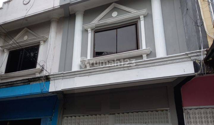 Dijual Ruko 3 Lantai SHM di Jalan Kalijudan Surabaya 1