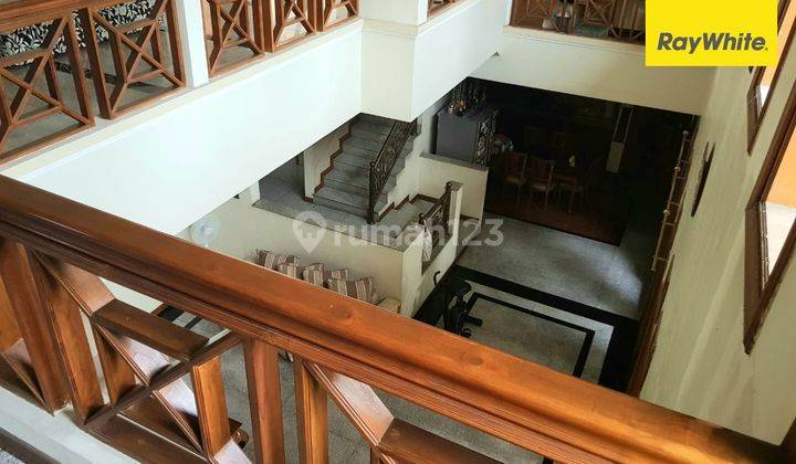 Dijual Rumah 2 Lantai SHM di Puri Mas Jl Tanah Lot Surabaya 2