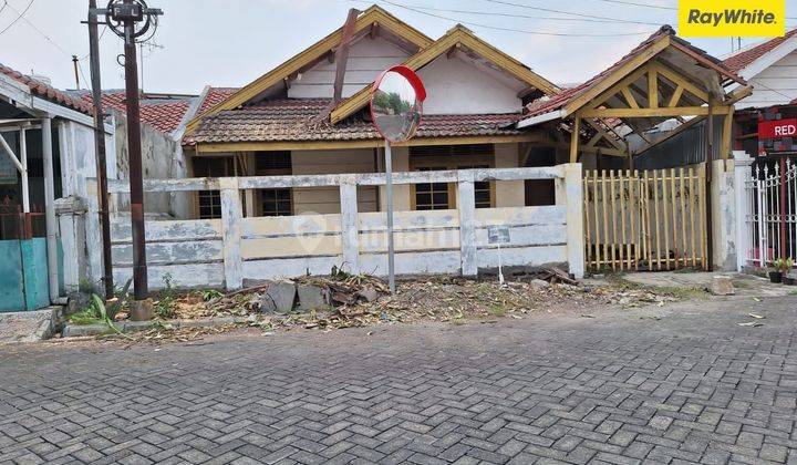 Dijual Rumah Lama SHM di Griya Mapan Tengah Sidoarjo 1