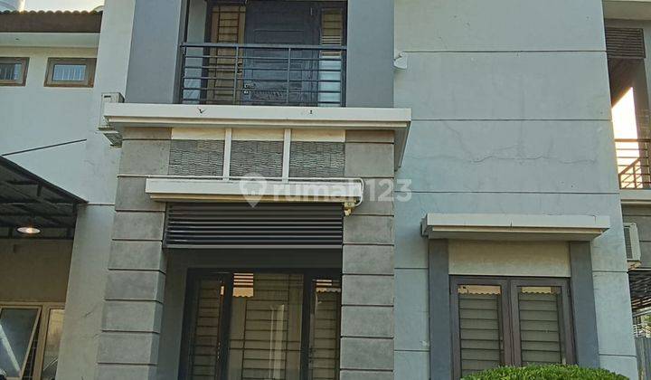 Dijual Rumah Hook SHM di Taman Manyar Tirtoyoso Utara Surabaya 1