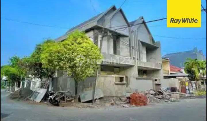 Dijual Rumah 2 lantai di Manyar Tirtoyoso Utara Surabaya 1