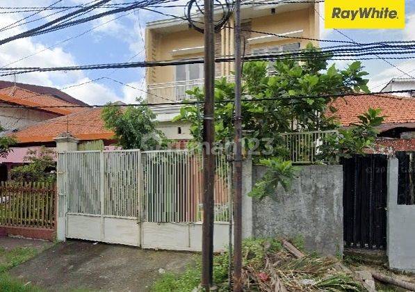 Disewakan Rumah 2 Lantai di Kalibokor Selatan Surabaya 1