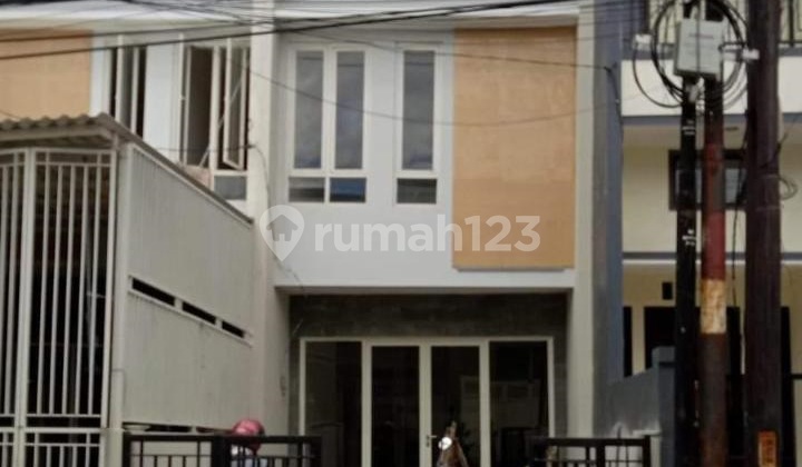 Dijual Rumah 2 lantai 890 Jutaan di Raya Medokan Ayu Surabaya 1