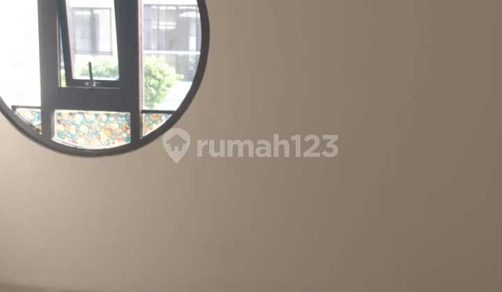 1Anrw - Disewakan Rumah Green Lake City Cluster East Asia