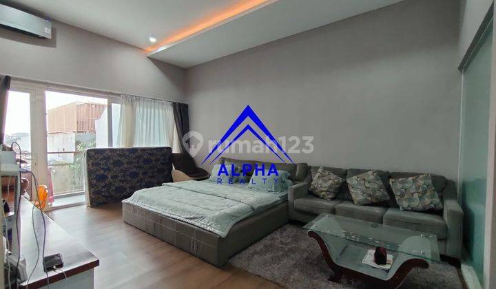 Jual Cepat Rumah Mewah di Turangga Bandung Ada Swimming Pool