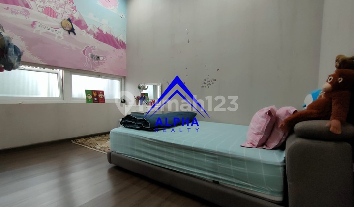 Jual Cepat Rumah Mewah di Turangga Bandung Ada Swimming Pool