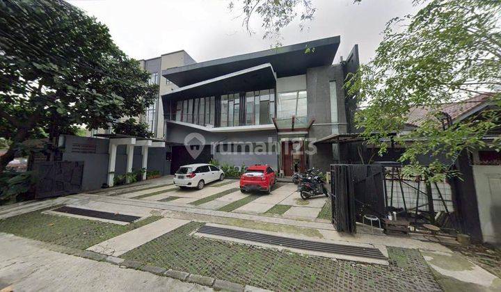 Sewa Rumah Megah Lux di Tengah Kota Bandung Pasirkaliki Pajajaran 1