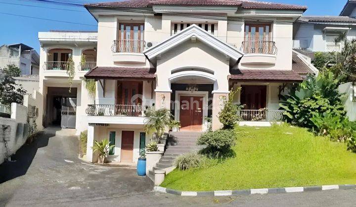 Jual Cepat Rumah Megah Tubagus Ismail Sayap Dago Bandung 1