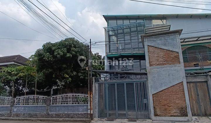 Sewa Rumah Cocok Untuk Kantor Di Suryalaya Buah Batu Bandung 2