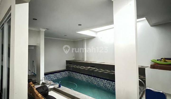 Ada Swimming Pool Jual Cepat Rumah Minimalis Modern Di Garut  2