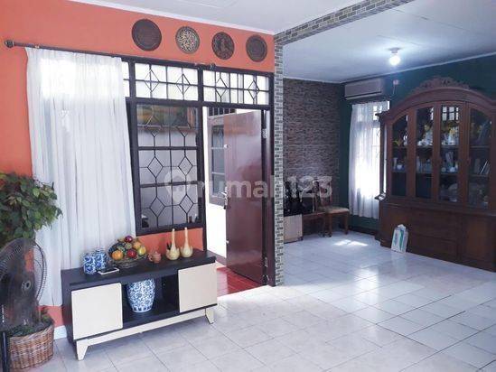 Rumah Hook Dengan Lokasi Strategis Tangerang Selatan 8
