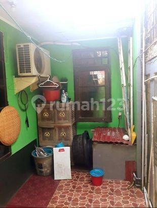 Rumah Hook Dengan Lokasi Strategis Tangerang Selatan 13