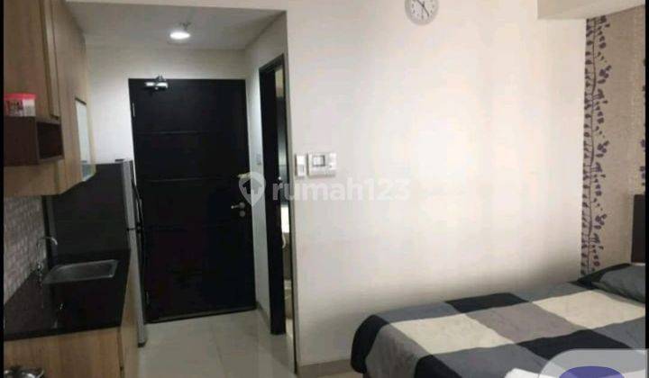 Apartemen Skyline Paramount Bagus Semi Furnished 2