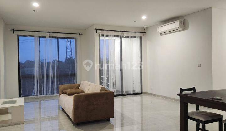 Disewakan Apartemen 2 Bed Room Lloyd Alam Sutera 1