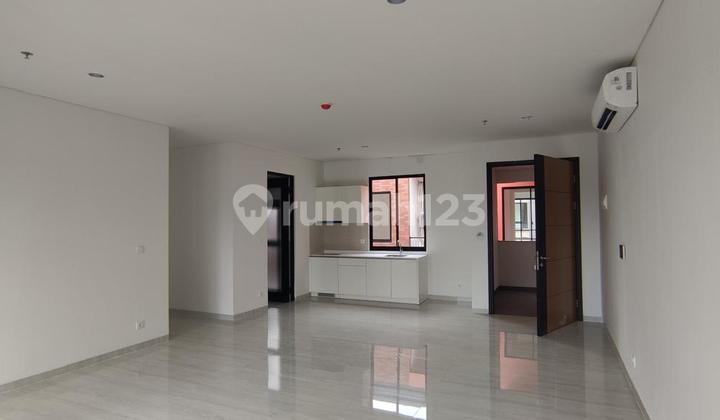 DIJUAL 2 BEDROOM LLOYD ALAM SUTERA VIEW POOL DAN LAPANGAN BASKET