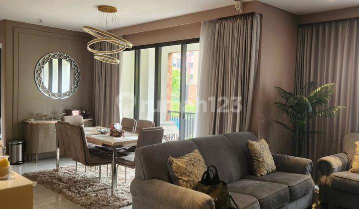 DIJUAL APARTEMEN 3 BEDROOM SANGAT CANTIK LLOYD ALAM SUTERA