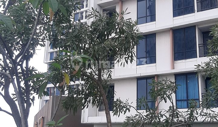 Complete Facility Apartment Near West Bekasi LRT