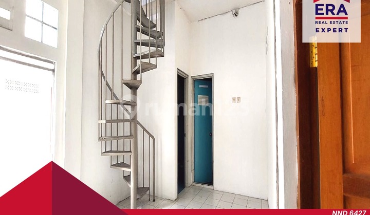 Attached Shophouse Ready for Use in Sukaraja Bogor Attached Shophouse Ready for Use in Sukaraja Bogor