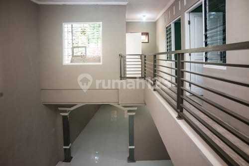 House 1.5 Floors 10 ******** Aeon Mall Cakung 2