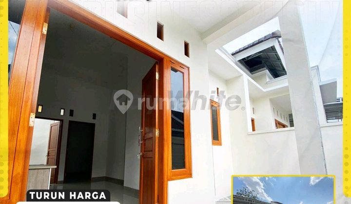 Rumah Baru, Turun Harga!! Solusi Yang Cari Di Colomadu. Tidak Perlu Renovasi. Rumah Baru, Turun Harga!! Solusi Yang Cari Di Colomadu. Tidak Perlu Renovasi.