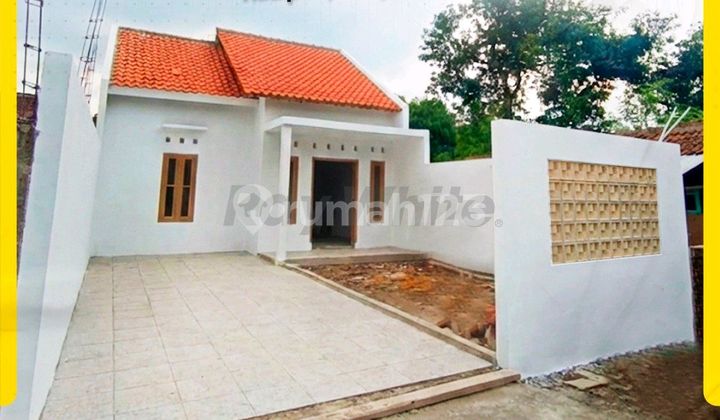 Rumah Baru di Kadipiro Banjarsari Solo, Unit Terbatas, Siap Huni