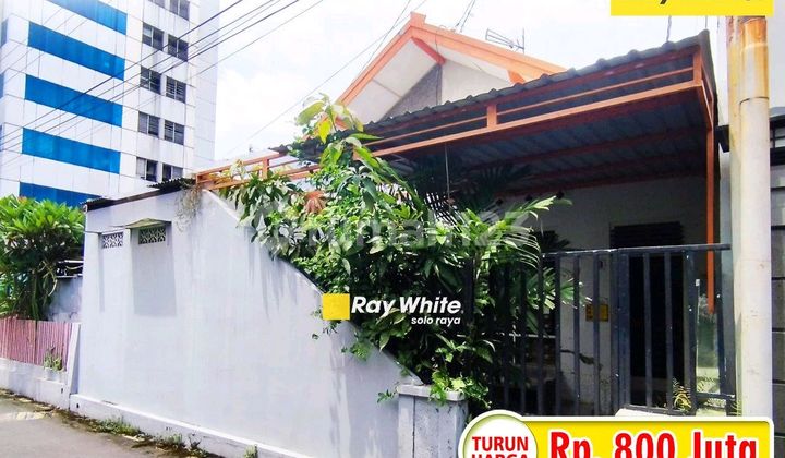 Rumah Dijual Di Sriwedari Solo, Premium Dekat Jl Slamet Riyadi  1