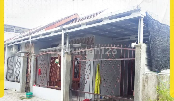 House for Rent in Gatak, Easy Access to Solo Baru