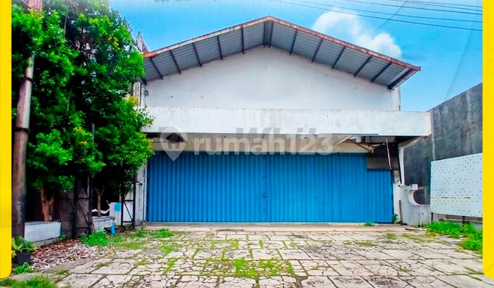 For Rent: Shop House on Jl. Lawu, Karanganyar For Rent: Shop House on Jl. Lawu, Karanganyar
