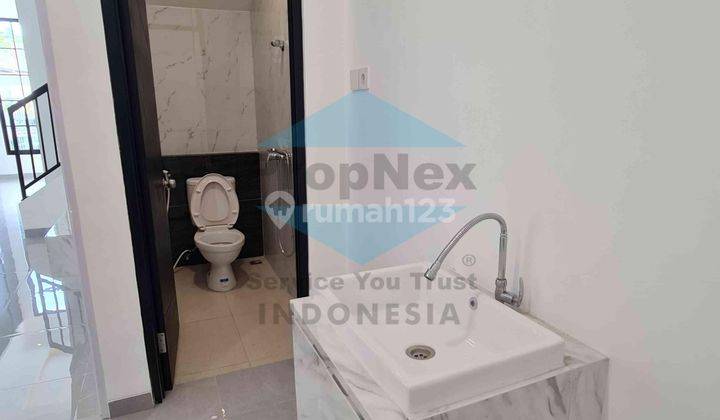 Rumah Baru Darmo PErmai Timur 2