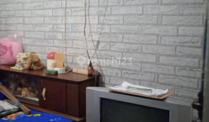 Rumah di Jalan Tembok Gede SHM 4