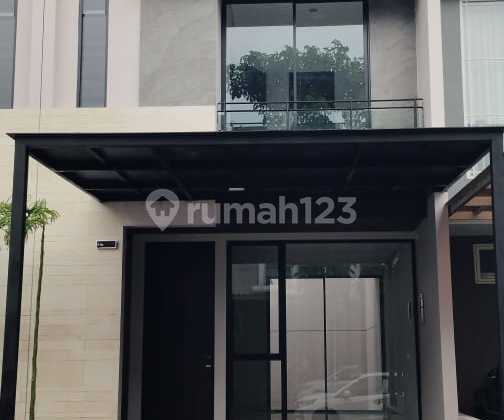 New Ready-to-Occupy Citraland Greenlake Semi-Furnished House