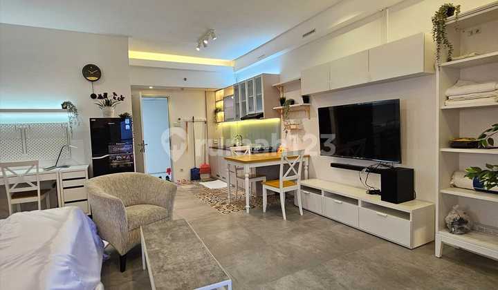 Puncak Bukit Golf Apartment 2br Converted to 1br 33rd Floor Luxury Furnished