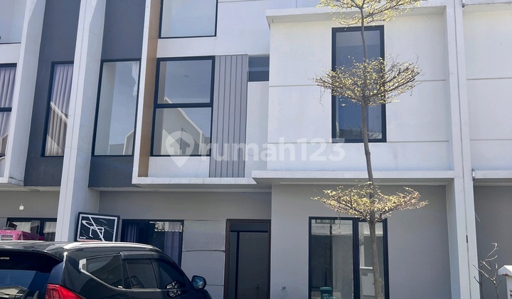 Grand Eastern Surabaya East House