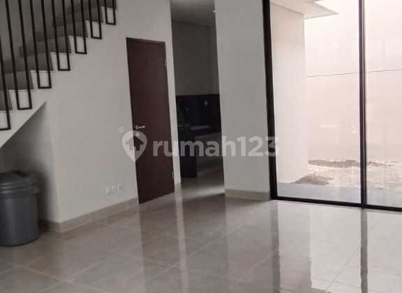 New Ready-to-Occupy Citraland Greenlake Semi-Furnished House