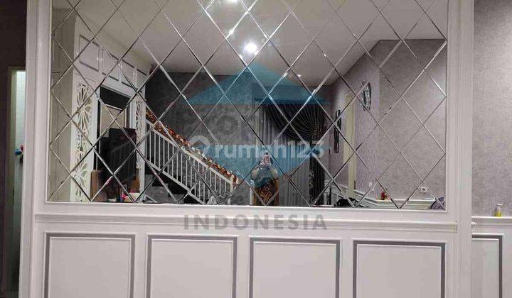 Jual Rumah Sutorejo 2 lantai Full furnished 2