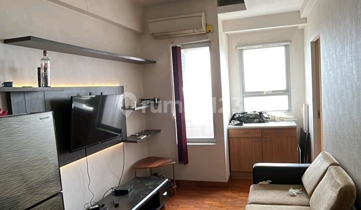 Apartemen Puncak Permai 2BR jadi 1 Apartemen Puncak Permai 2BR jadi 1