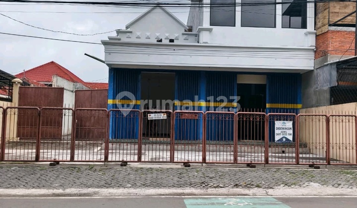 Shop House Area in the Center of Probolinggo City Shop House Area in the Center of Probolinggo City