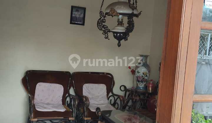 Ready-to-Occupy Margahayu Raya House, Strategic, Safe, and Comfortable.