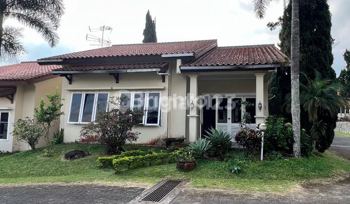 VILLA DI TAWANGMANGU, DALAM KOMPLEKS CLUSTER ELITE, KONDISI SIAP PAKAI DAN BAGUS!! DEKAT PASAR DAN TEMPAT KULINER VILLA DI TAWANGMANGU, DALAM KOMPLEKS CLUSTER ELITE, KONDISI SIAP PAKAI DAN BAGUS!! DEKAT PASAR DAN TEMPAT KULINER