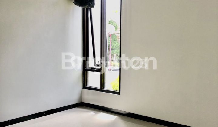 RUMAH SIAP PAKAI DI GENTAN!! KONDISI TERAWAT DAN ISTIMEWA!! ONE GATE SISTEM 2