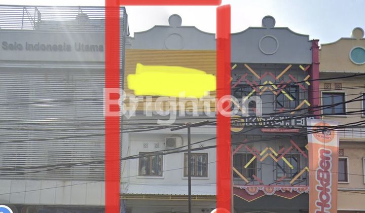 RUKO SIAP PAKAI!! TENGAH KOTA SOLOBARU! ROW JALAN 5 MOBIL PAPASAN!! MINIM RENOV, AREA PARKIR LUAS DAN STRATEGIS!! LANGKA SEKALI