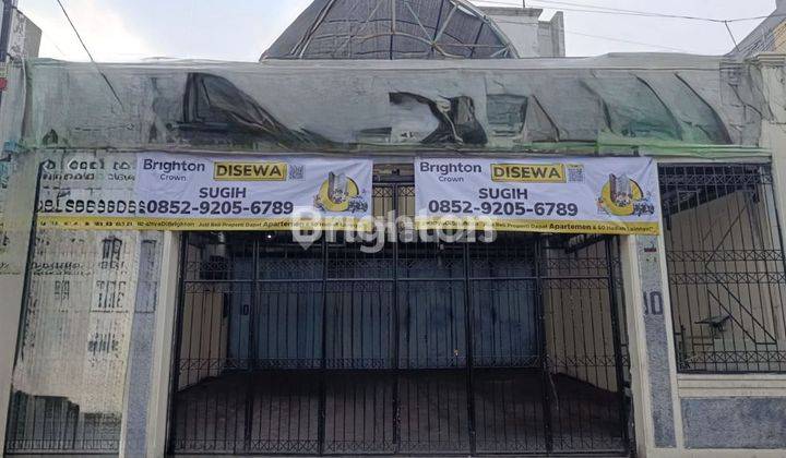 RUANG USAHA SIAP PAKAI!! LOKASI STRATEGIS DAN COCOK UTK USAHA!! LEBAR DEPAN 12 METER!! ISTIMEWA 1