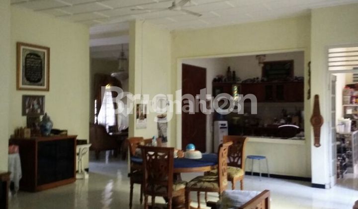 RUMAH DI GENTAN ASRI DAN NYAMAN! BANGUNAN TERAWAT SERTA BAGUS 2