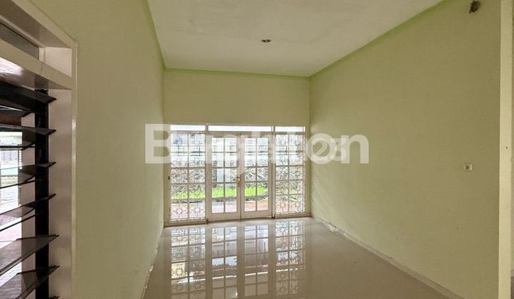 RUMAH DI SOLOBARU, LINGKUNGAN ELITE!! DEKAT PAKUWON MALL 2